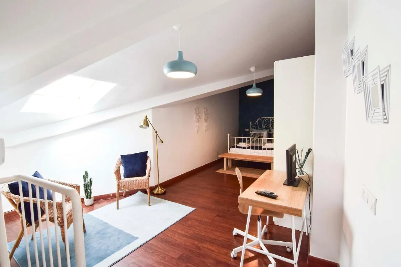Letmalaga Economy Bishop Orchard Apartment